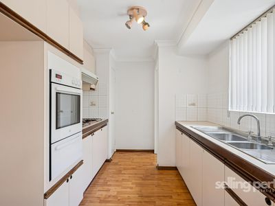 1 / 6 Mary Street, Como