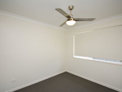 1 / 17 Faustina Close, Augustine Heights