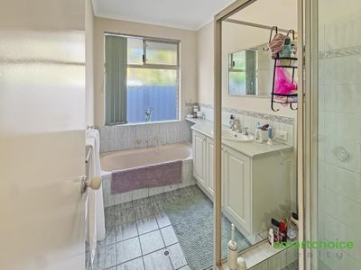 8 Orlando Avenue, Bibra Lake