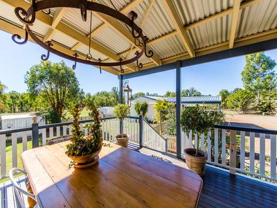 992 River Road, Kingaroy