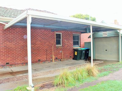 2 CARPENTER STREET, Kangaroo Flat