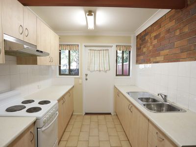 6 / 22 Beverley Avenue, Rochedale South