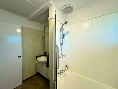 7 Chifley Court, Moranbah