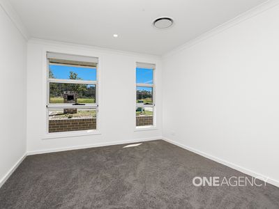 21 Bristlebird Drive, Calderwood