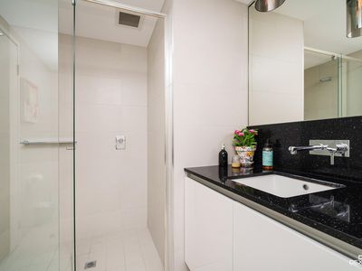 1805 / 96 Bow River Crescent, Burswood