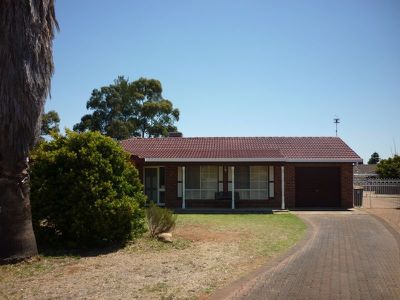 6 Regent Court, Dubbo