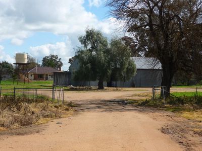 Maloney's Road, Burrumbuttock