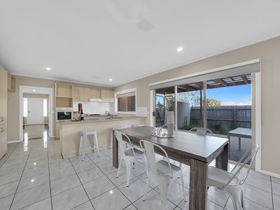 17-19 Michael Court, Grovedale