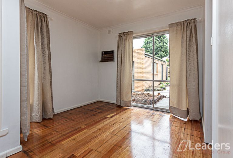 3 Holbeach Street, Burwood East