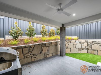 15 Alistair Knox Terrace, Taylor