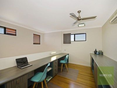 6 Albatross Court, Kirwan