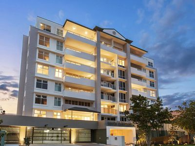 501 / 8 Waverley Street, Southport