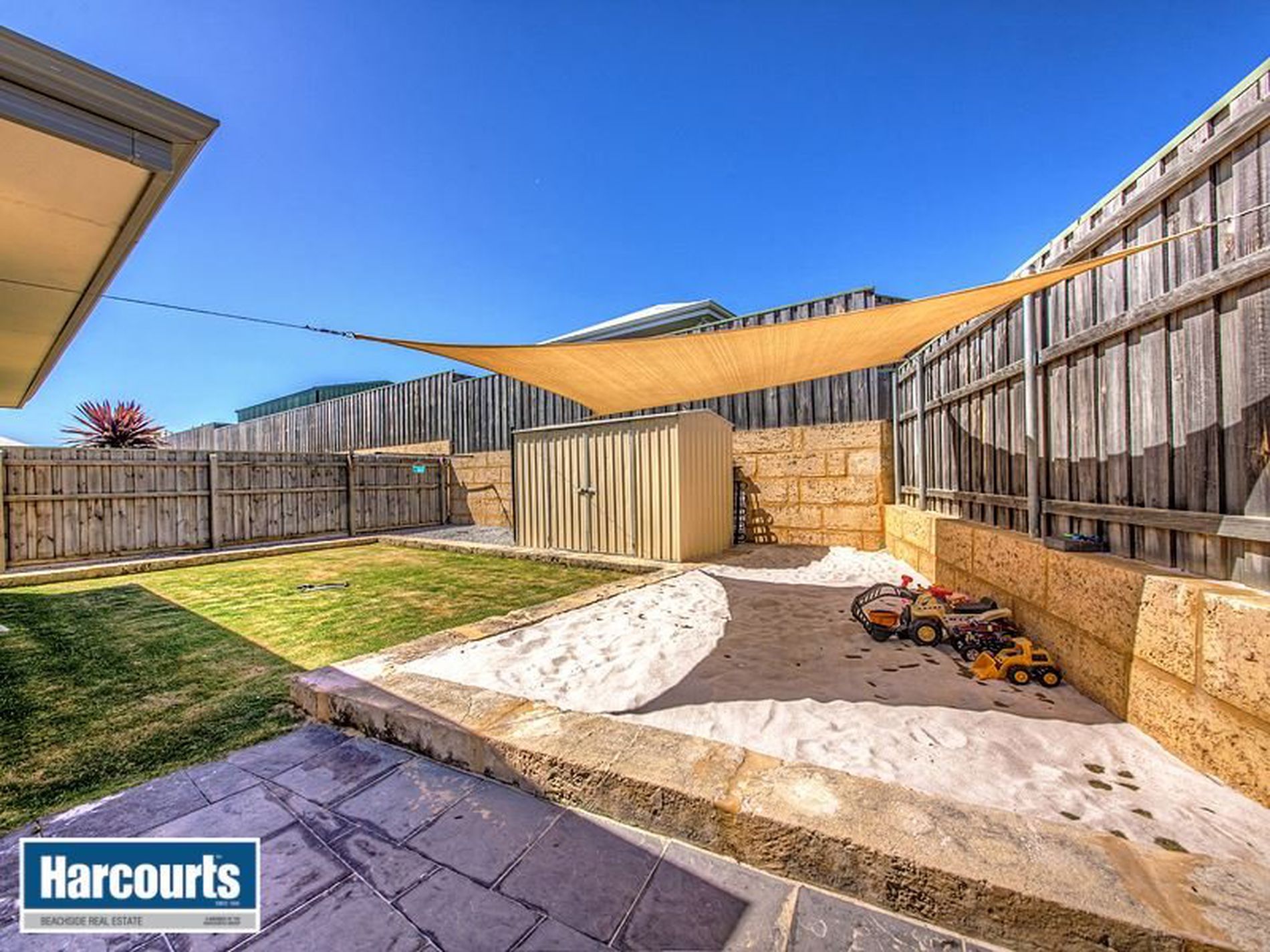 102 Beachside Parade, Yanchep