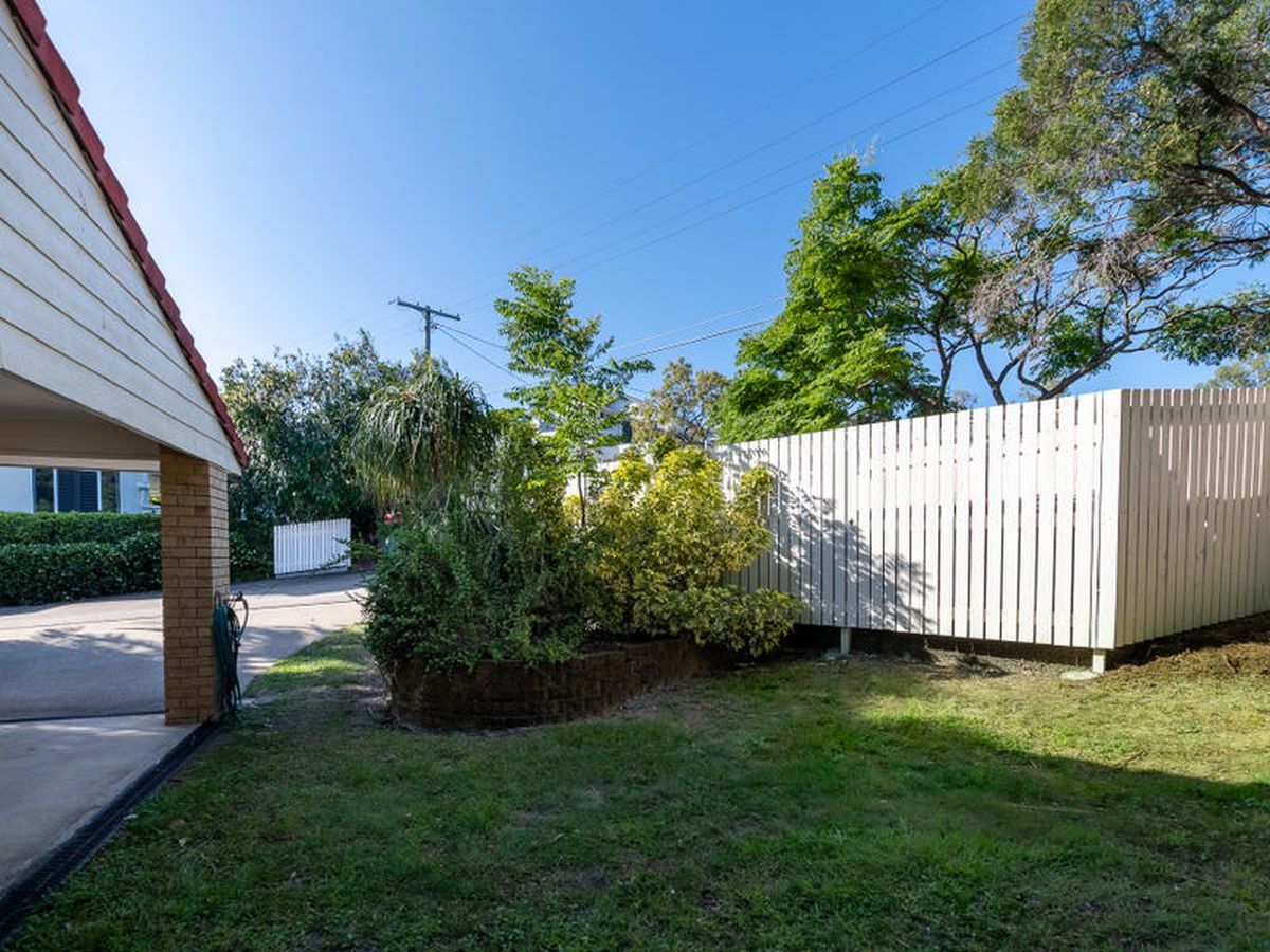 1 / 159 Watson St, Camp Hill Absolute Estate Agents