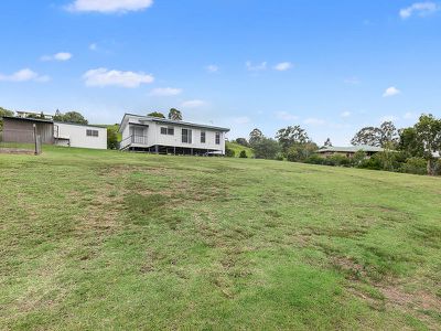 8 Rural View Court, Craignish
