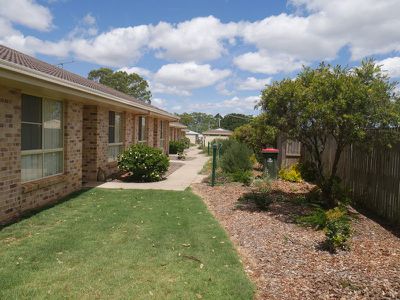 3 / 16 Thelma, Kingaroy