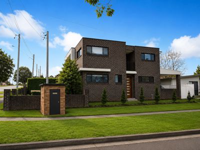 131 Davies Road, Padstow
