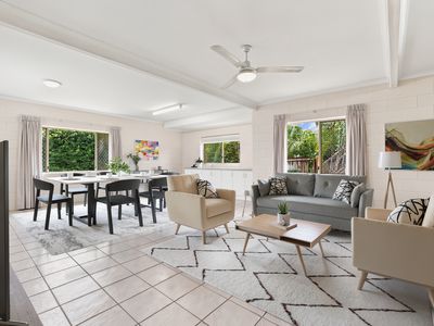 10 Kestrel Street, Bayview Heights