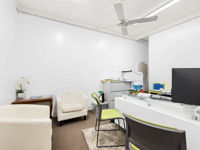 27 The Circle, Altona North