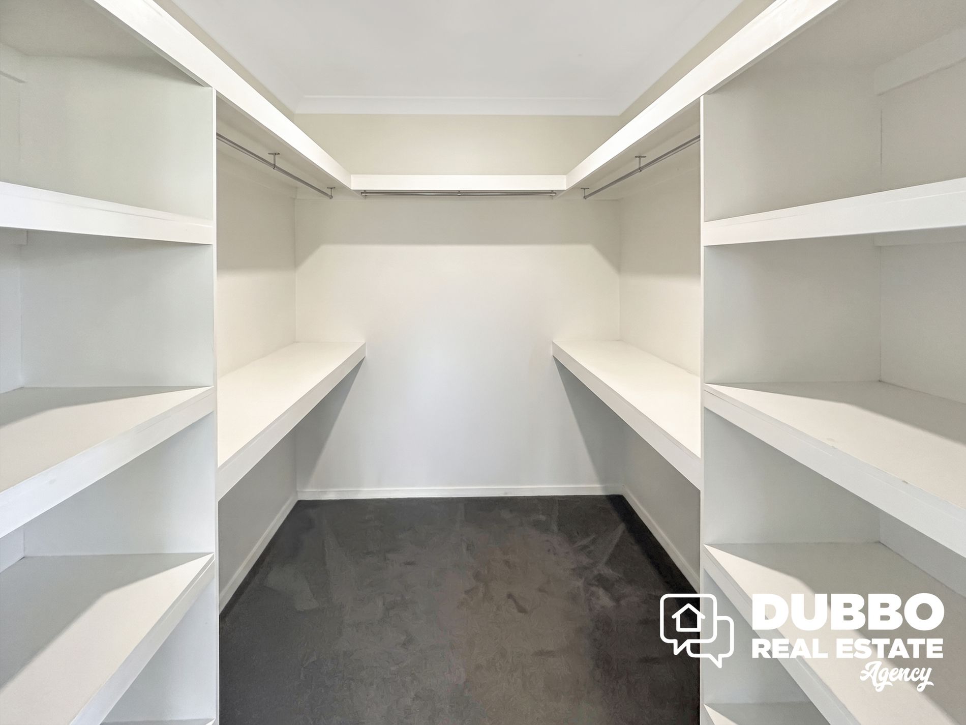11 Waterfall Crescent, Dubbo