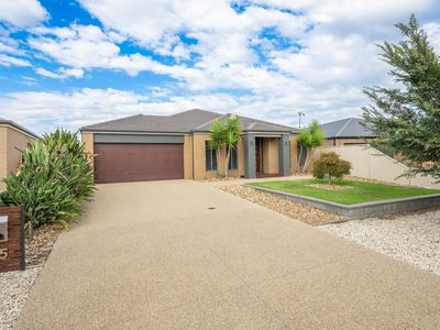 15 Prospect Crescent, Kialla