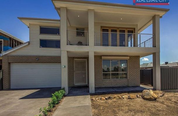 34 Centennial Park Drive, Craigieburn