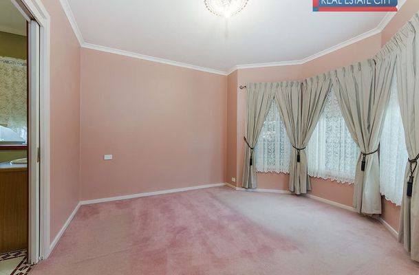 24 Exmouth Road, Craigieburn
