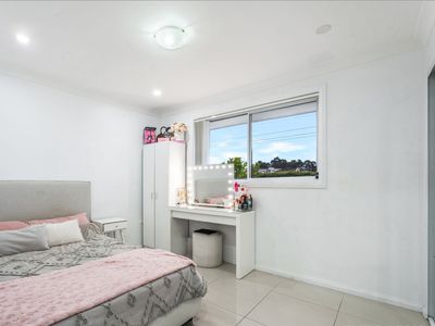 21A Turquoise Crescent, Bossley Park