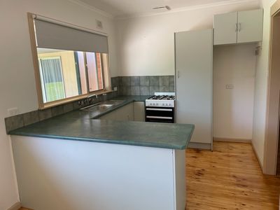 8 Symonds Crescent, Modbury North