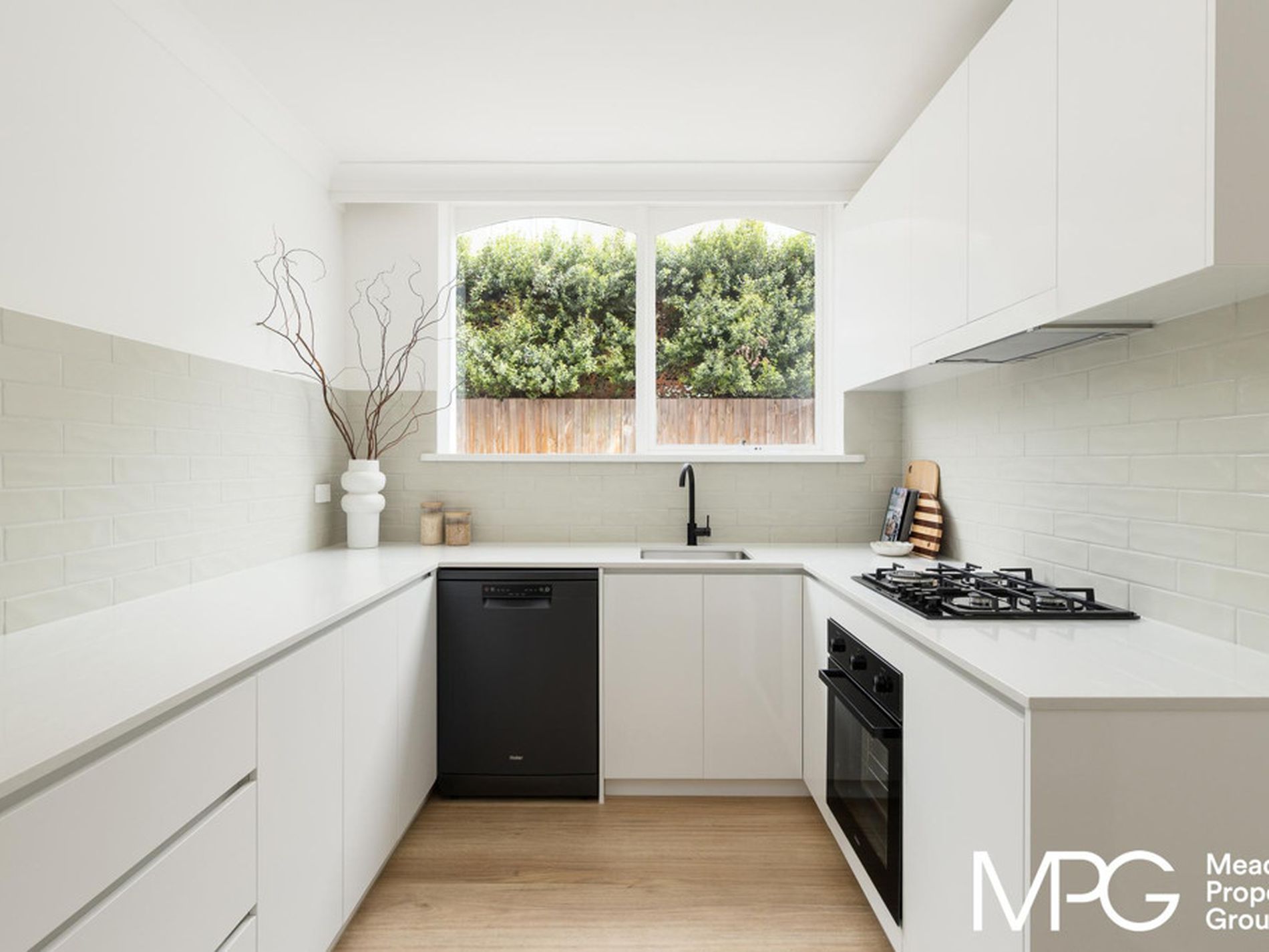 1/18 Gladstone Street, Kew