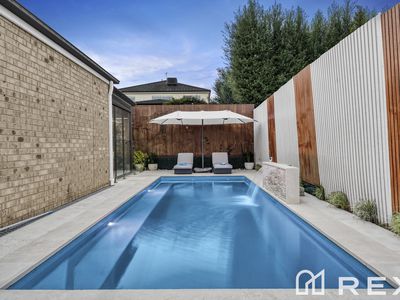 6 Lauradan Avenue, Berwick