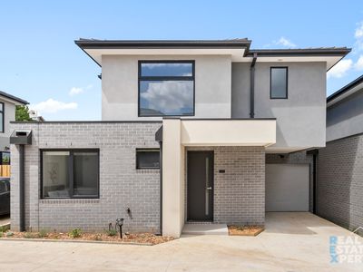 7 / 5 Sylvanwood Crescent, Narre Warren