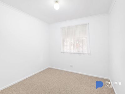 9 Symes Street , Kangaroo Flat