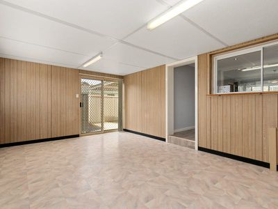 17 Devereux Street, Armadale