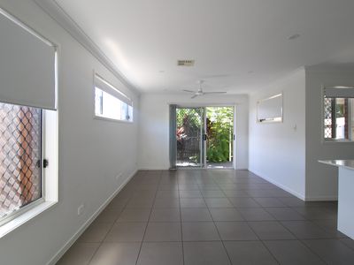 8 / 14-16 Keidges Road, Bellbird Park