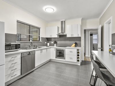 10 Hutchesson Street, Millicent