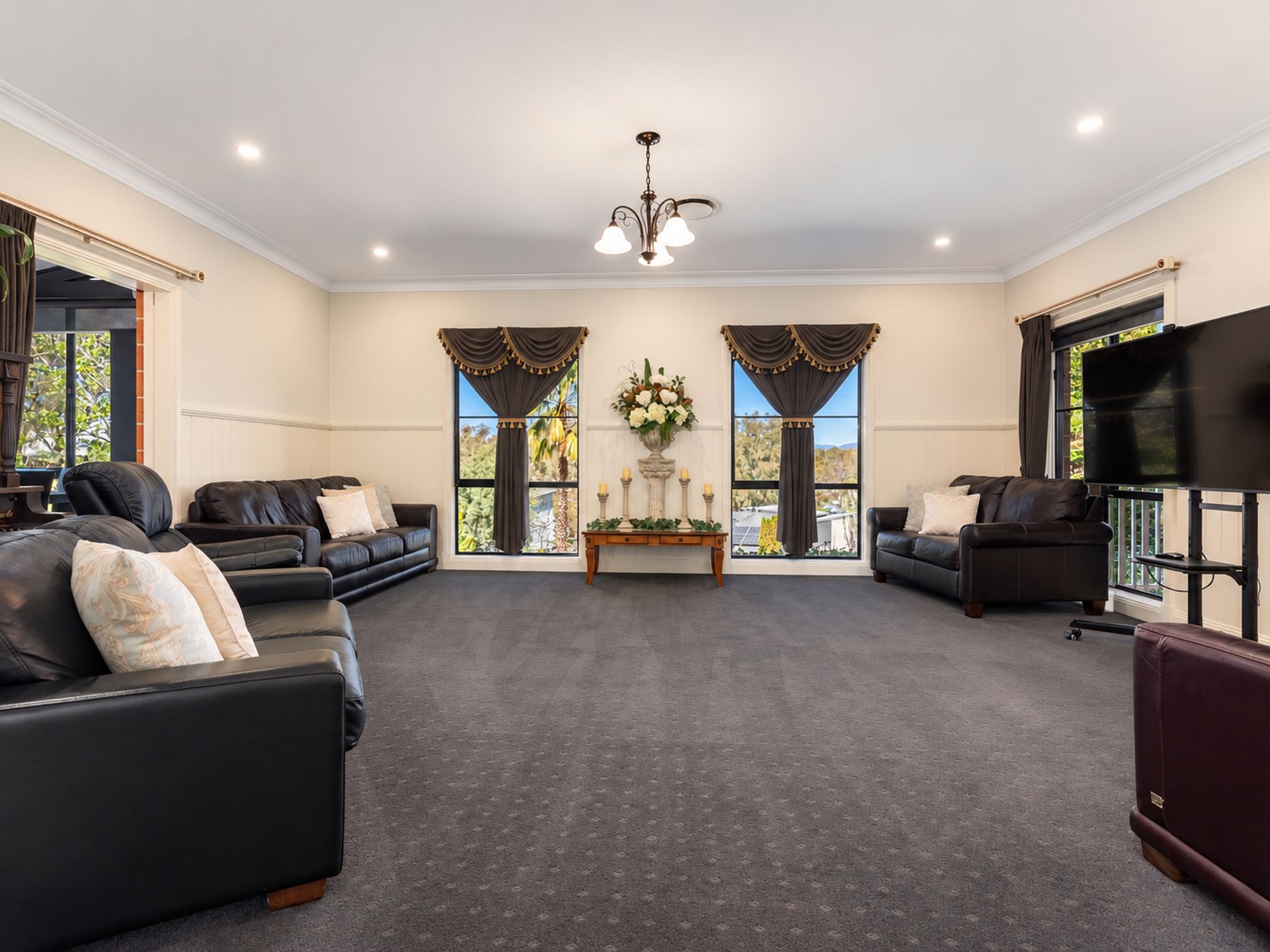 1188 Padman Drive, West Albury