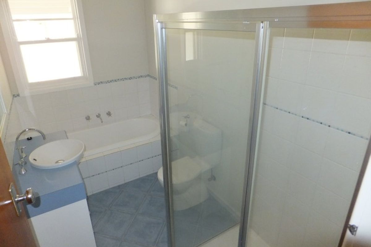 8 Saunders Street, Kyabram