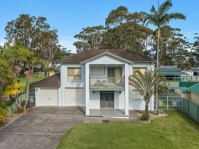 2 Second Avenue, Erowal Bay
