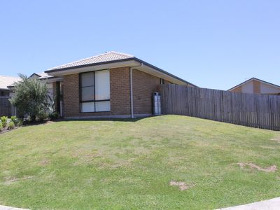 1 Vivian Hancock Drive, North Booval