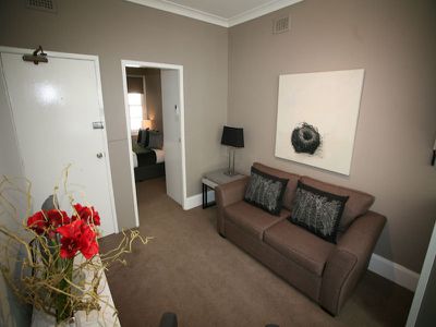 7 / 103 Cathedral Street, Woolloomooloo