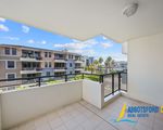 219 / 4 Bechert Road, Chiswick