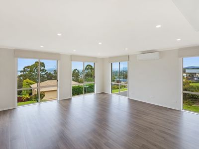 24 The Crest, Merimbula