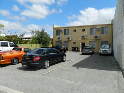 870 Beaufort Street, Inglewood