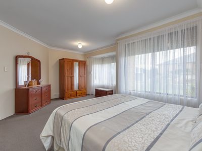 4 Bass Chase, Yanchep