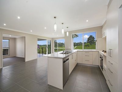 18 Snowwood Avenue, Maleny