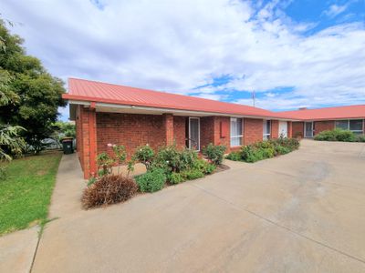 1 / 49 Scoresby Street, Kerang