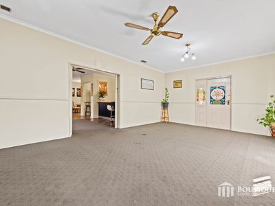 22 Bellbrook Drive, Dandenong North