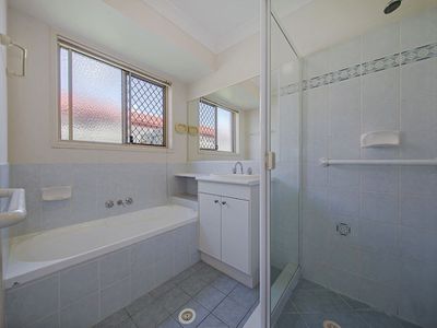 24/27 Epala St, Carina