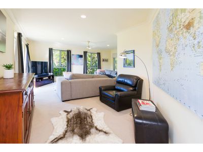 2 Morane Ct, Pacific Pines